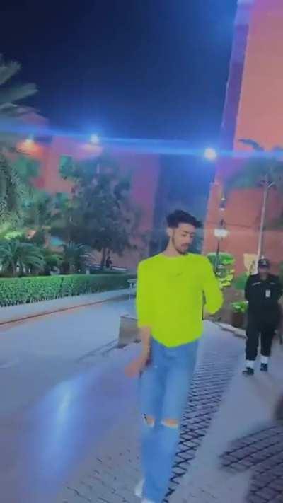 Slaying 🇵🇰🏳️‍🌈💅 [Uni of Central Punjab]