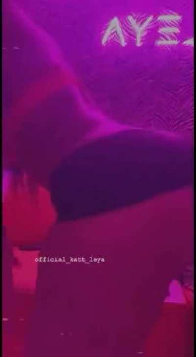 Bubble Bubble Jiggle Jiggle