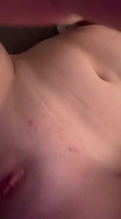 It's craving dick, can you feed it plzz 🥺