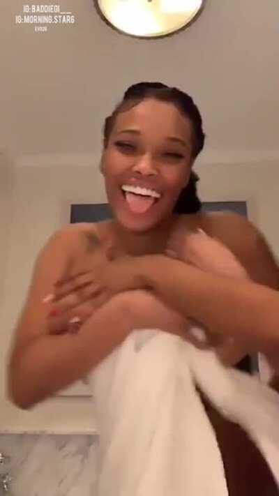 Her friend coochie was out