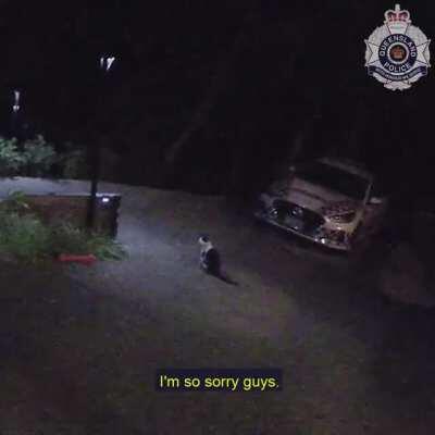 Calling 000 because of a Clingy Snake!