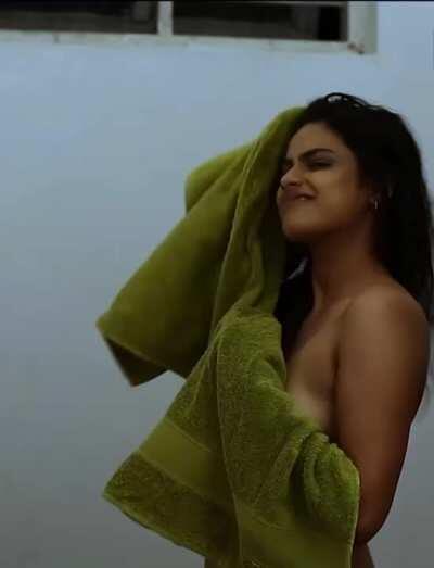 Boldest Marathi porgi - Neha Mahajan