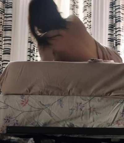 Alexandra Daddario can't even hide her big tits behind her back