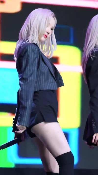 Eunha ass cheeks