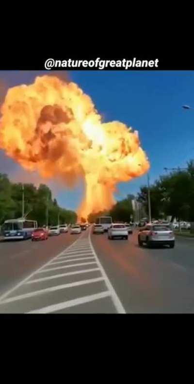 Massive explosion erupting from gas station in Russia