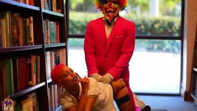 Clowning Around With Jasmine Banks|| google xxxtik for tiktok porn