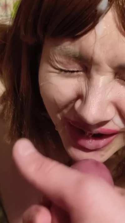 Rundalya played the role of a housewife who got jizzed on her face.