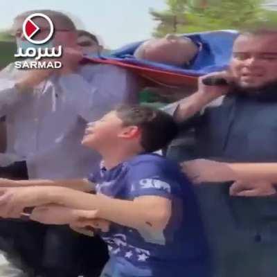 Palestinian kid cris 