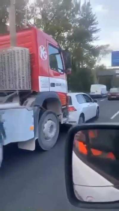 idiot in truck