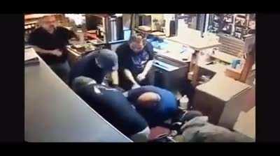 Pizza robbery fail