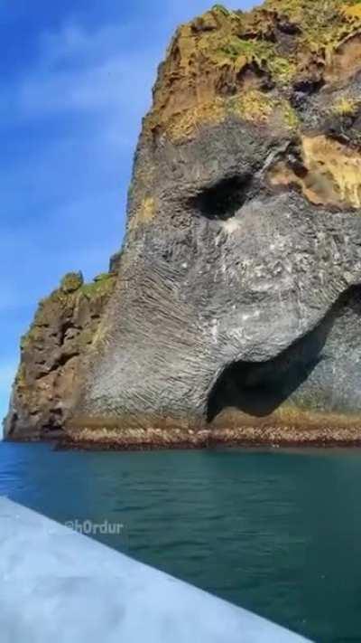 🔥 Elephant Rock, Iceland