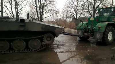 At it Again! Ukrainian Farmers wont stop adding to their tank collection!