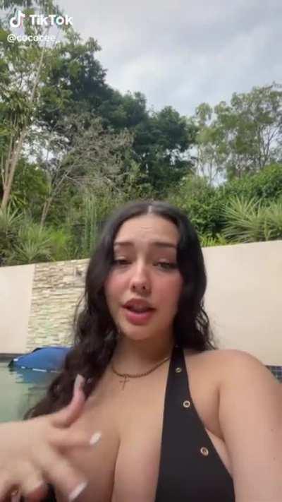 Tight bikini with big tits @cococee_