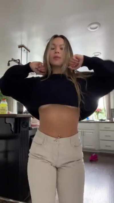 New Underboob