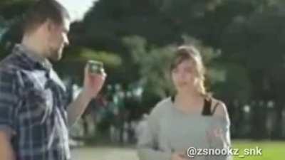 Imagina a situação dessa moça