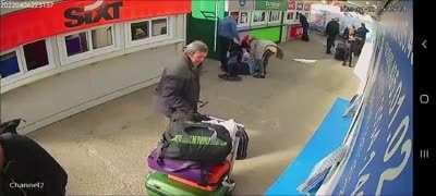 Divljanje gastrabajtera instant karma epic moment