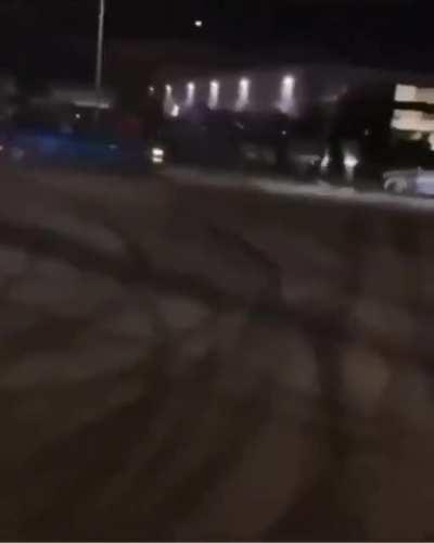 this guy does not have the wheel.