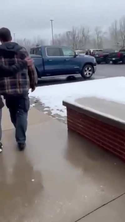 Classy hockey dad right here...