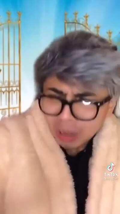 Lo vi y al instante me acordé de esta sección.