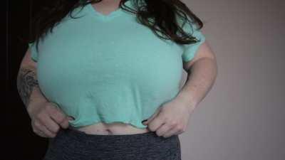 a quick titty drop to show off how huge they are