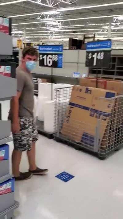 Moron science denier motions for gun when confronted about not wearing a mask in walmart. (Gwinnett, GA). (Just created an account to post to my fav subreddit!)
