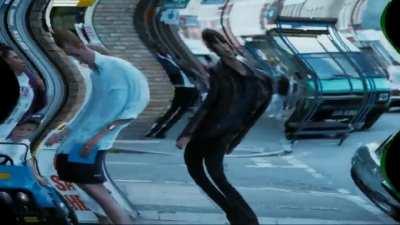 Solo muevanse, y sigan moviendose. . .