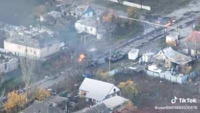 A Russian T80BVM is struck by Ukrainian forces in Pavlivka, Donetsk oblast, and the crew bails.