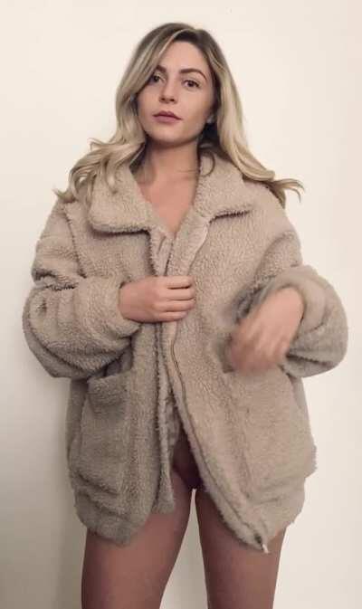 small and secretly sex crazed!.. ☺️💓