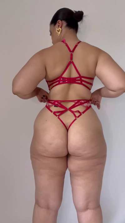 Ass GIF by moroccanzina