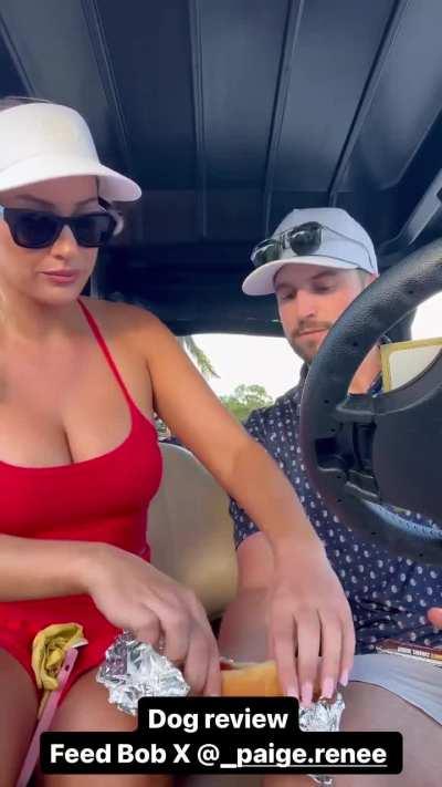 Paige | reviewing hotdog | IG Story | September 2023 