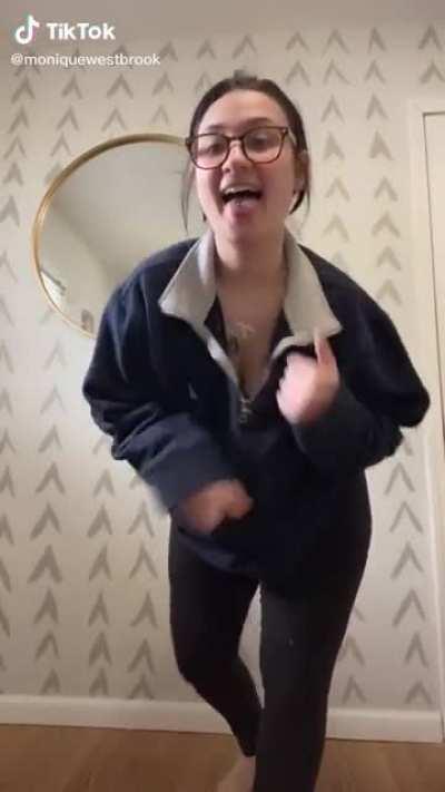 Thick thick 🍑🍑