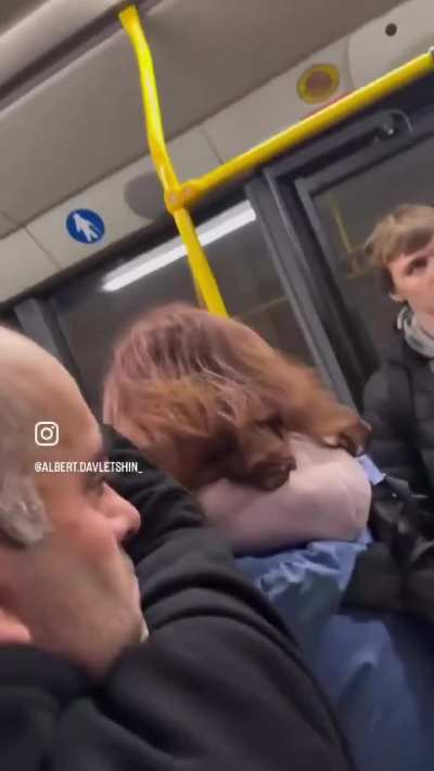 Kindergarten kid who played a Tonies box once knocks out Ilia Topuria