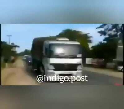 Não kibei, essa é minha page no insta, o que alias, quem for lá ver, tem direito a meia hora de cu