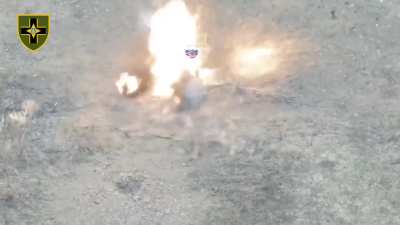 Close combat as Russians assault a Ukr trenchline - Egyptian surrenders