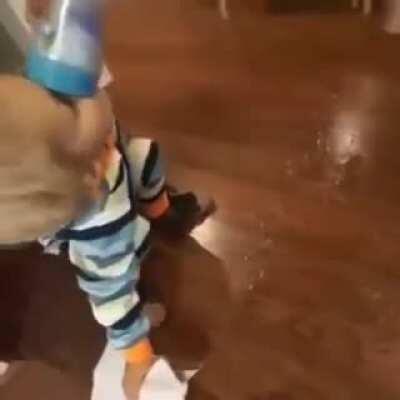 WCGW letting a little kid pour drinks
