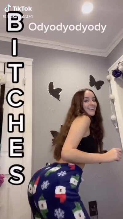 Makayla8374 Ass Shake Compilation