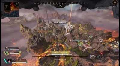 Played with a random that farted into his mic, the Bangalore’s quip was timed too perfectly lol