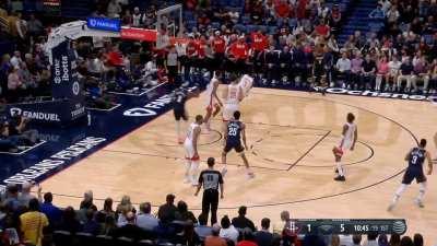 [Highlight] Block party early in New Orleans. In 19 seconds: Herbert Jones blocks Jalen Green and Jabari Smith Jr. blocks Trey Murphy and Jonas Valanciunas