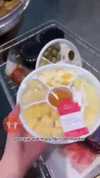 Bom dia, vim dar sua dose diária de ódio de classe 