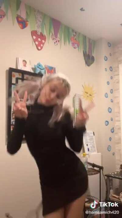 I need a bitch that can dance 🤪