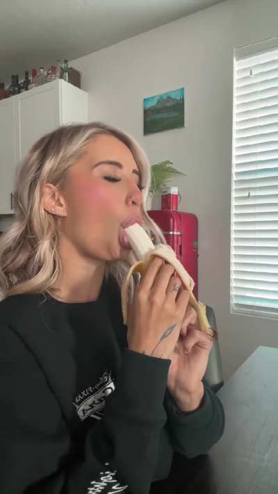 I'll pleasure and tease until you cum hard..