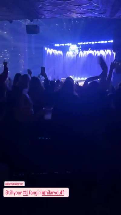 Alanna enjoying herself at Hilary Duff Concert