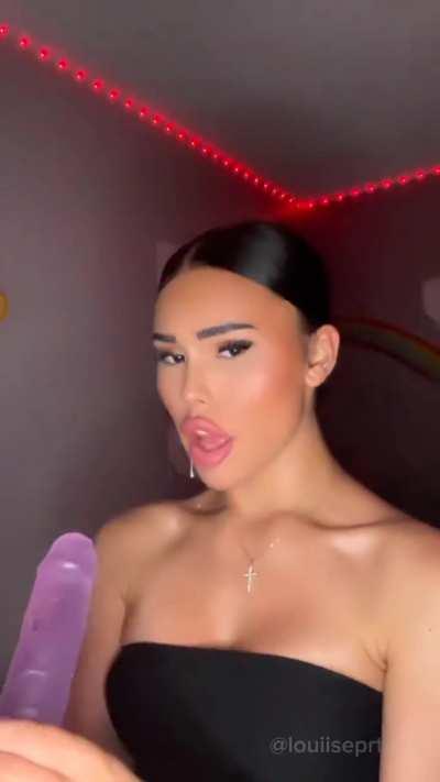 Wanna fuck my throat this fast ?