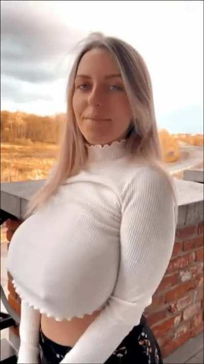 Swinging sweater meat