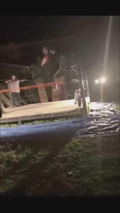 And in the left corner we have a living legend. Ladies and Gantelmens meet the one and only 