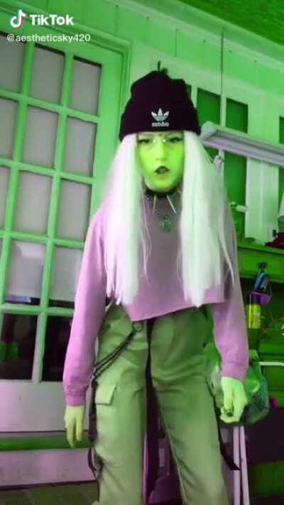 Uyy amigo es re down, lit yo soy su abuela y le pego dos cachetadas