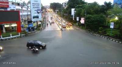 15 People died in Balikpapan, East Kalimantan, Indonesia. Balikpapan is right next to the proposed new capital recently authorised by the Indonesian Government.