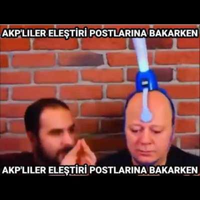 60 yaşındkai amcalar yüzünden her AKP'liyi aynı sanmayın arkadaşlar.