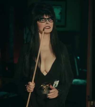 Cassandra Peterson aka Elvira (70) in 'Netflix & Chills | Meet Dr. Elvira' (2021)