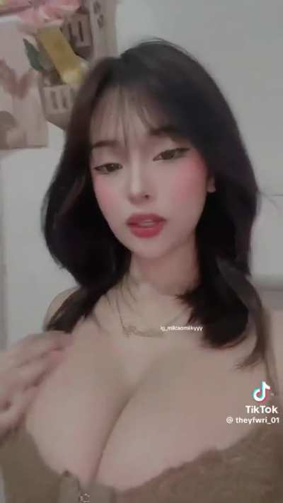 @theyfwri_01 pa-titfuck naman oh